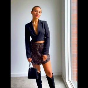 Solid cut out crop blazer - size S